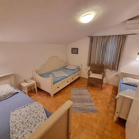 With Heated Pool, Вилла *