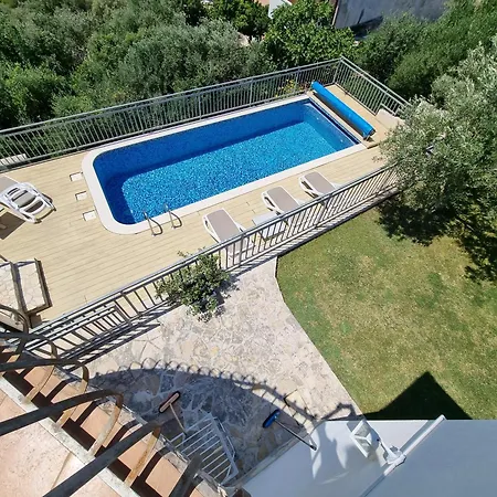 With Heated Pool,